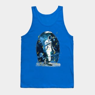 Astronaut spaceman meteor shower galaxy Tank Top